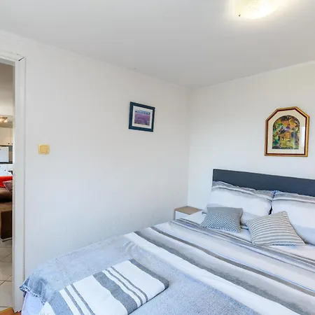 Tena Apartman